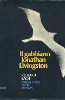 IL GABBIANO JONATHAN LIVINGSTON di RICHARD BACH